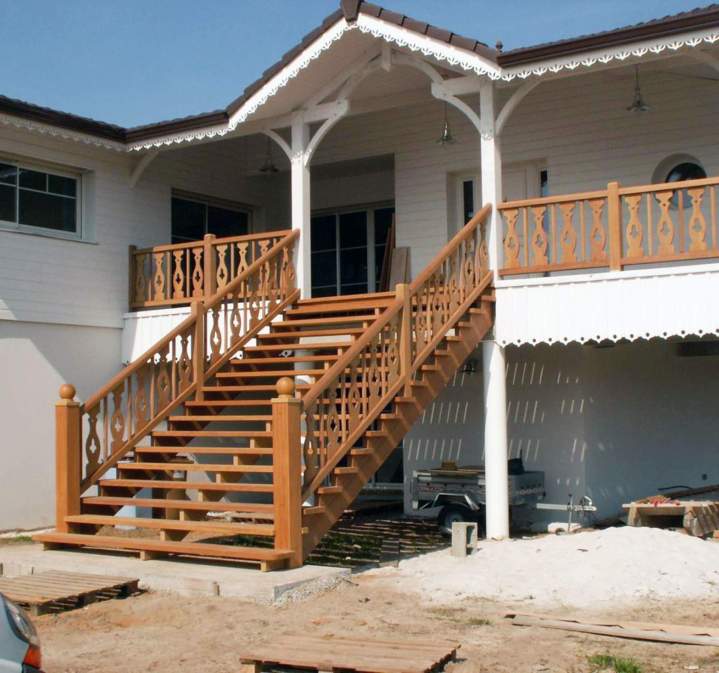 Fabricant d'escaliers bois extérieur Dordogne (24)