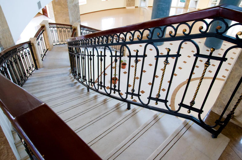 Fabrication d’escalier sur mesure en métal à Bergerac