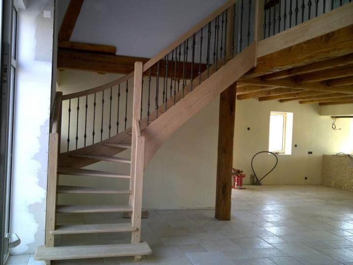 Installateur rampe escalier Dordogne (24)